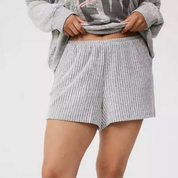 torrid Pants - Torrid Light Gray Ribbed Shorts